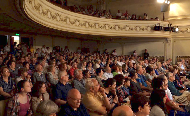Concert extraordinar „Vioara lui Enescu”, susţinut de Gabriel Croitoru şi Horia Mihail
